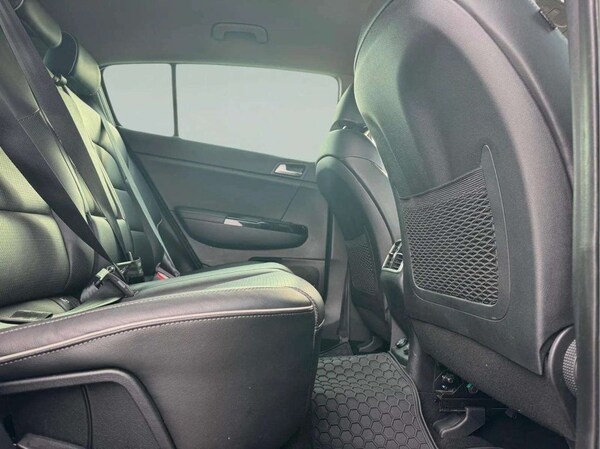 Used Kia Sportage 2016 for sale - 76010398: Photo 12