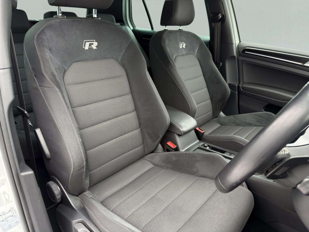 Used Volkswagen Golf 2020 for sale - 77122220: Photo 20