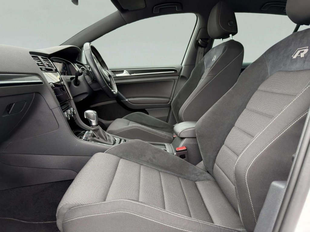 Used Volkswagen Golf 2020 for sale - 77122220: Photo 31