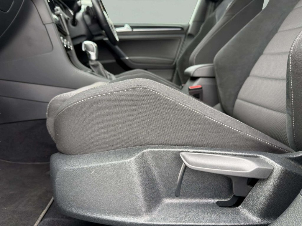 Used Volkswagen Golf 2020 for sale - 77122220: Photo 32