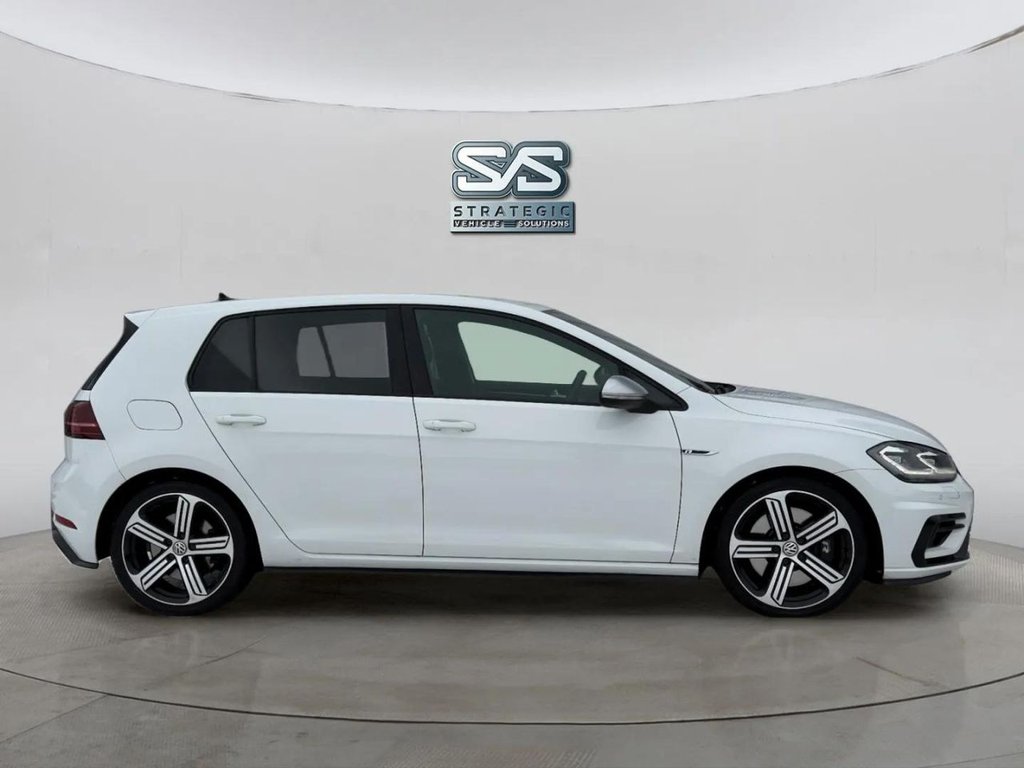 Used Volkswagen Golf 2020 for sale - 77122220: Photo 4