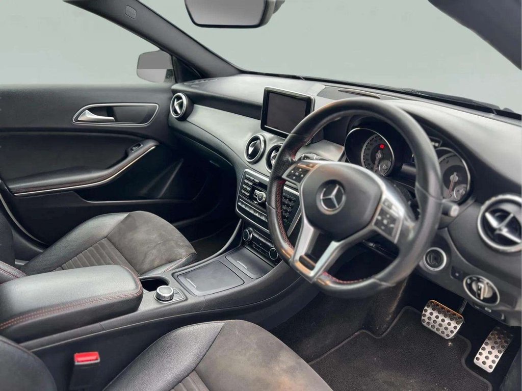 Used Mercedes-Benz GLA 2015 for sale - 77703800: Photo 28