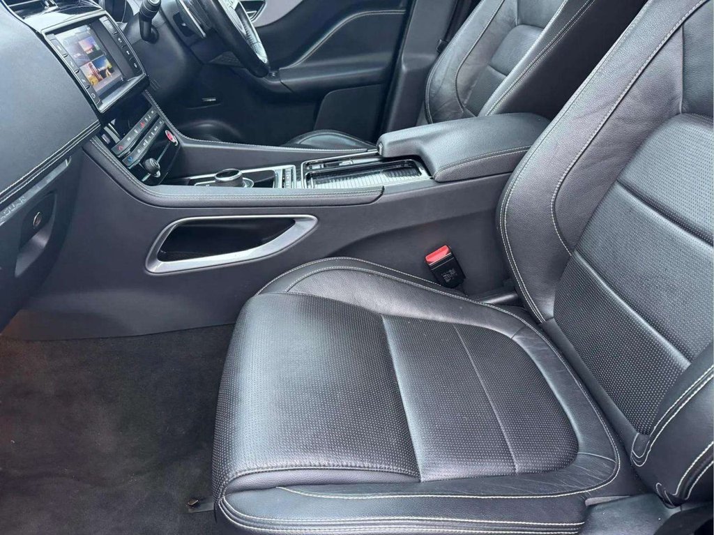 Used Jaguar F-Pace 2017 for sale - 77534144: Photo 20