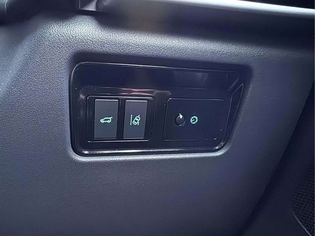 Used Jaguar F-Pace 2017 for sale - 77534144: Photo 46