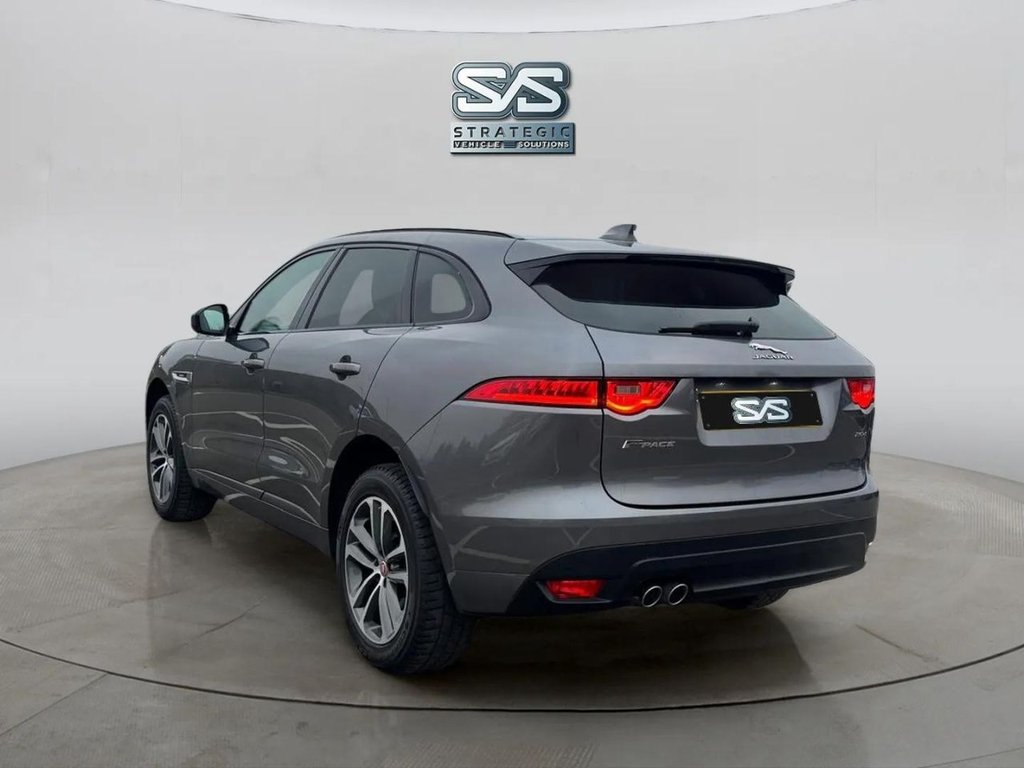 Used Jaguar F-Pace 2017 for sale - 77534144: Photo 6