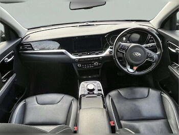 Used Kia Niro 2020 for sale - 77936790: Photo