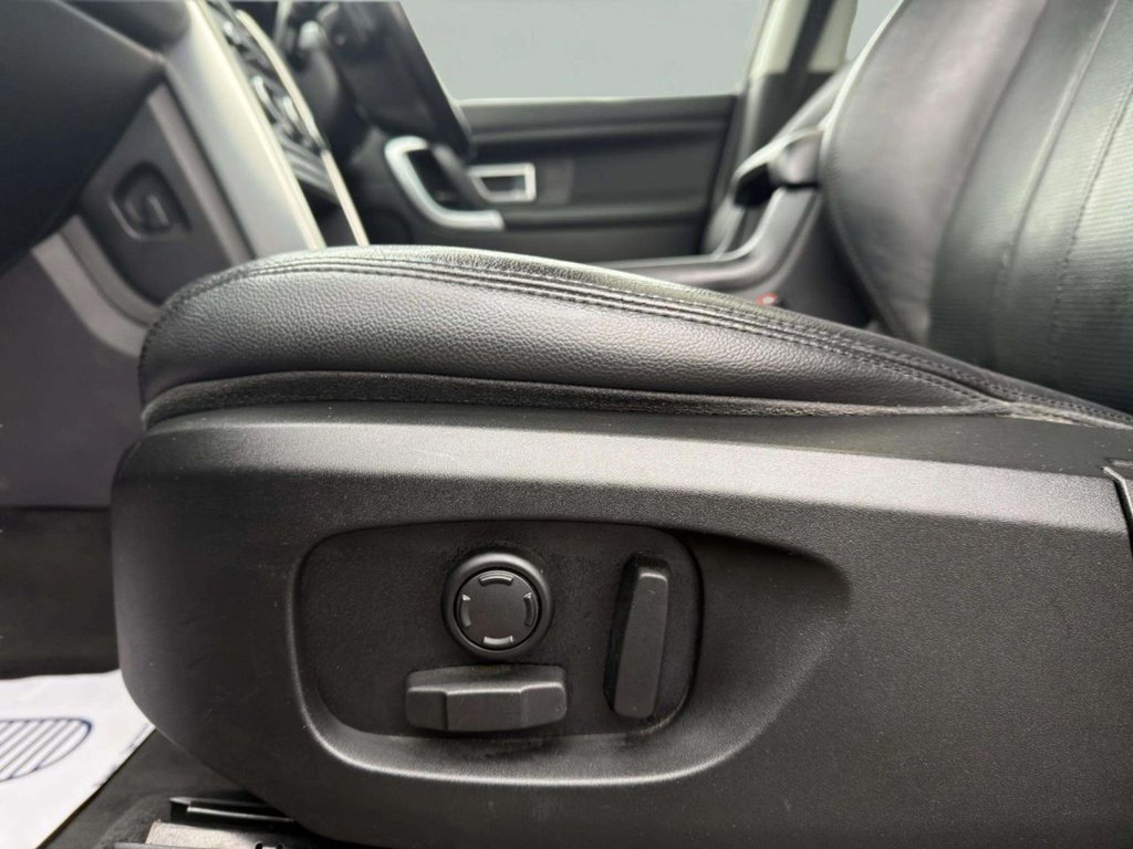 Used Land Rover Discovery Sport 2017 for sale - 77719627: Photo 32
