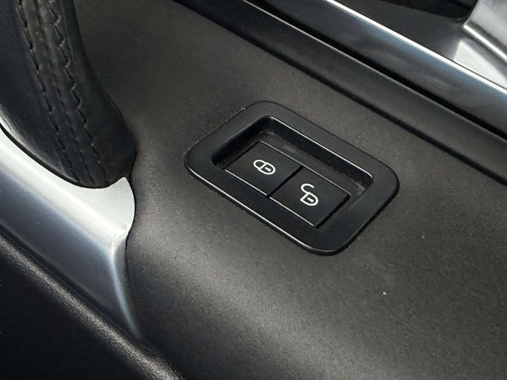 Used Land Rover Discovery Sport 2017 for sale - 77719627: Photo 41