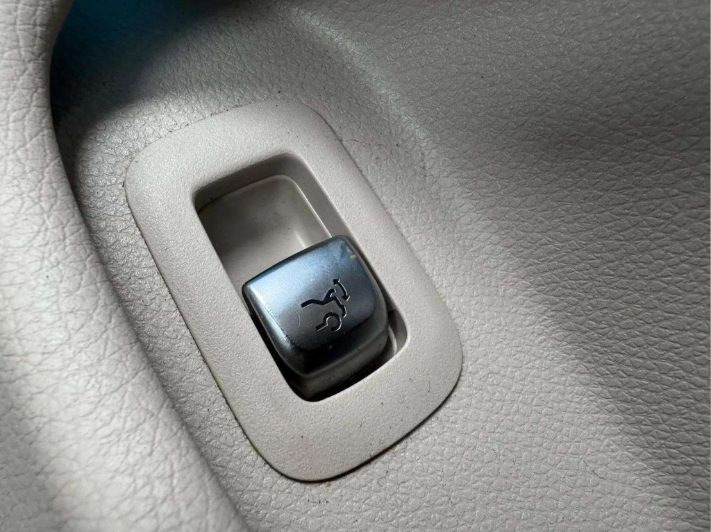 Used Mercedes-Benz C Class 2016 for sale - 77654591: Photo 25