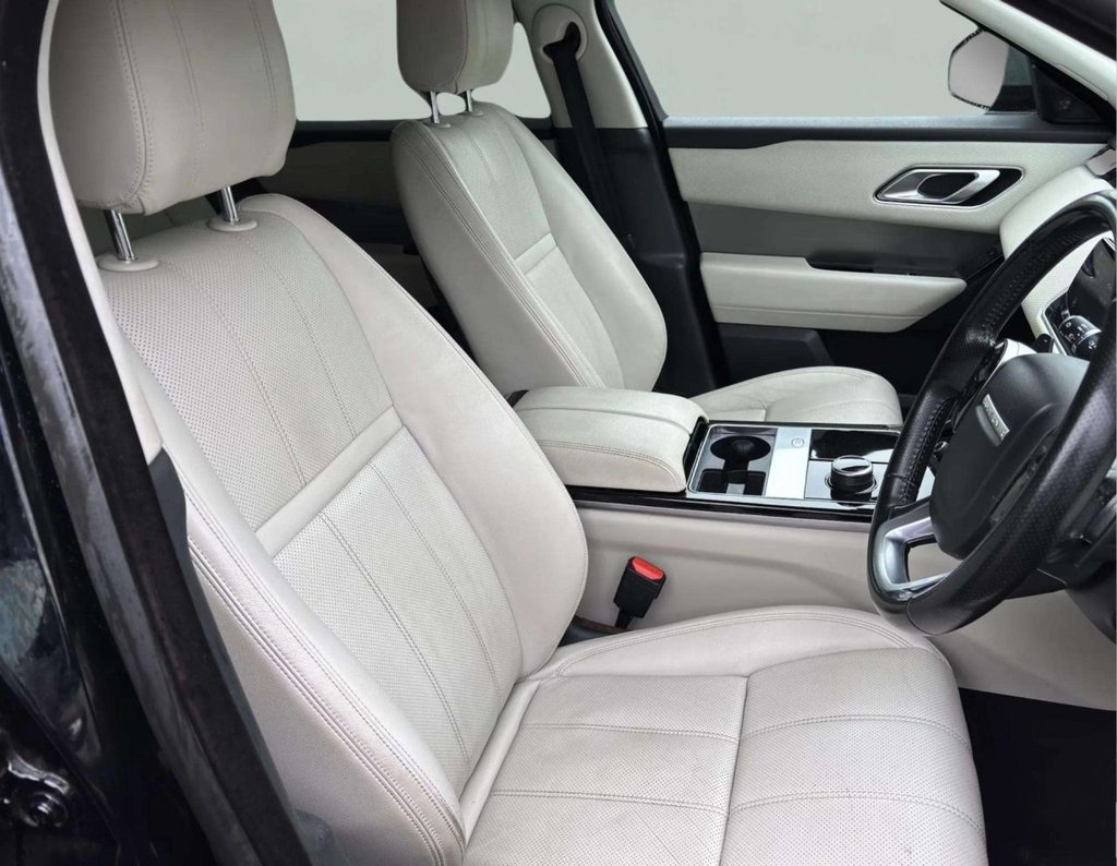 Used Land Rover Range Rover Velar 2018 for sale - 76482425: Photo 4