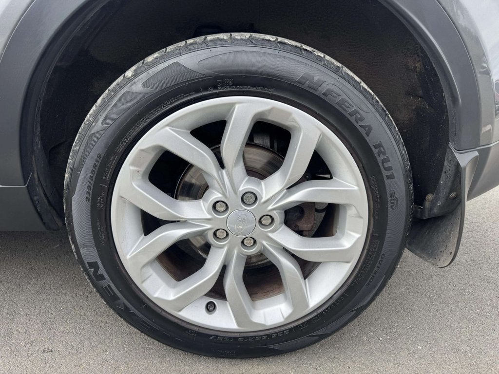 Used Land Rover Discovery Sport 2015 for sale - 77384198: Photo 13