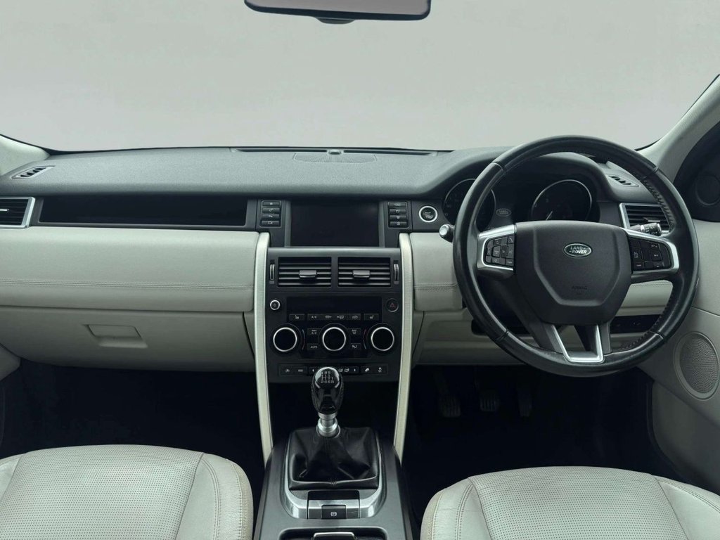 Used Land Rover Discovery Sport 2015 for sale - 77384198: Photo 18