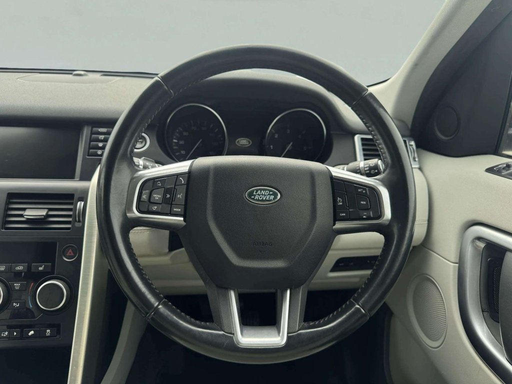 Used Land Rover Discovery Sport 2015 for sale - 77384198: Photo 19