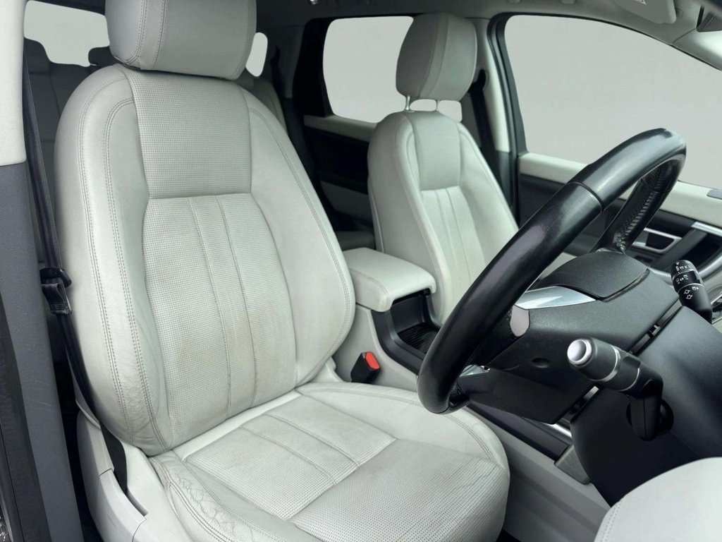 Used Land Rover Discovery Sport 2015 for sale - 77384198: Photo 25