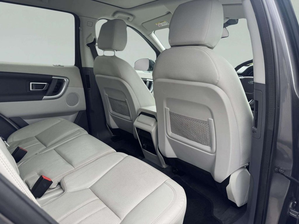 Used Land Rover Discovery Sport 2015 for sale - 77384198: Photo 26