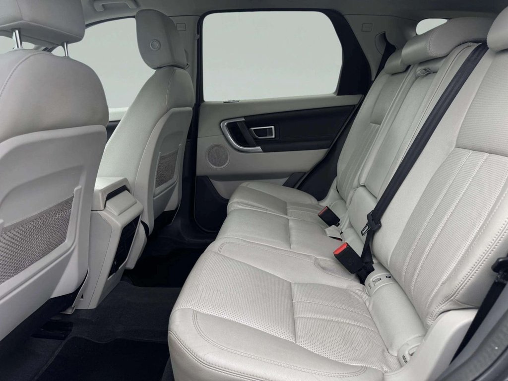 Used Land Rover Discovery Sport 2015 for sale - 77384198: Photo 32