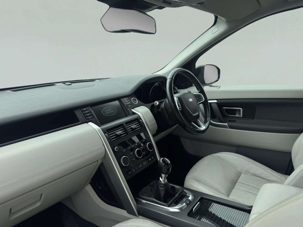 Used Land Rover Discovery Sport 2015 for sale - 77384198: Photo 36