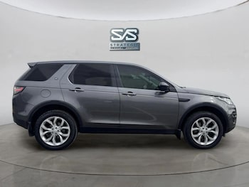 Used Land Rover Discovery Sport 2015 for sale - 77384198: Photo
