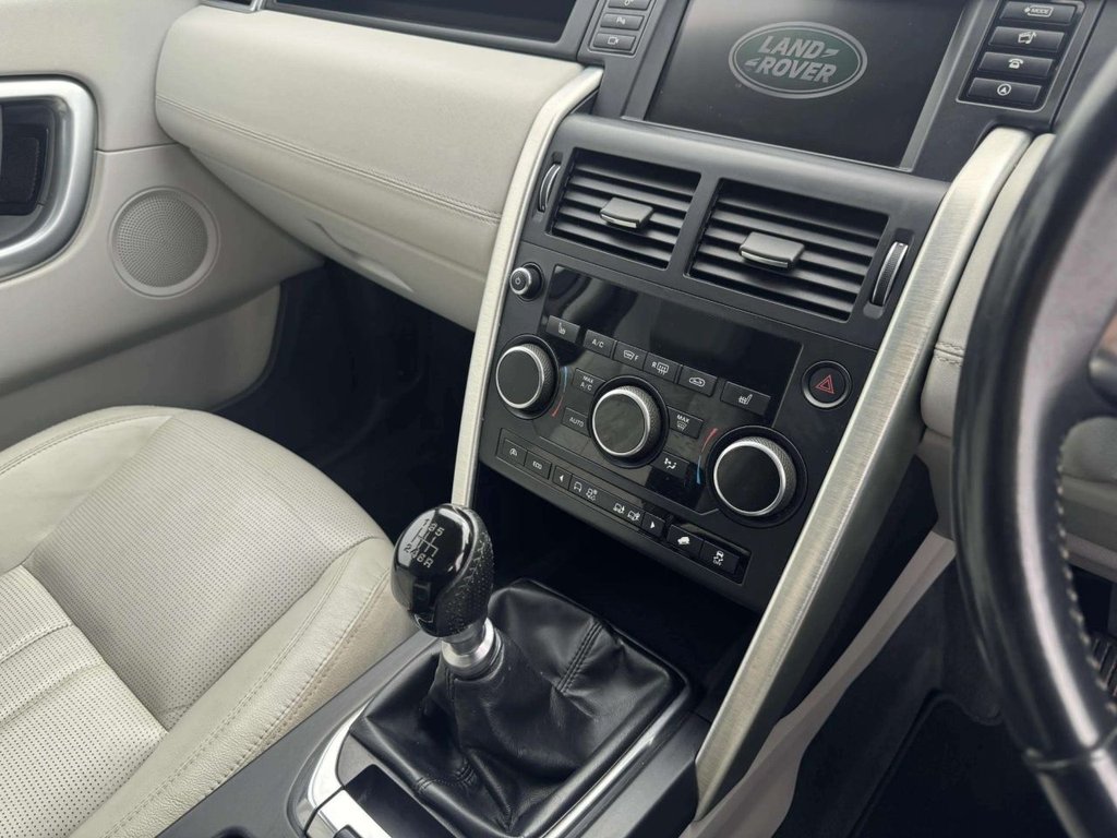 Used Land Rover Discovery Sport 2015 for sale - 77384198: Photo 50