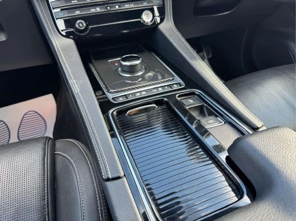 Used Jaguar F-Pace 2018 for sale - 76670642: Photo 28