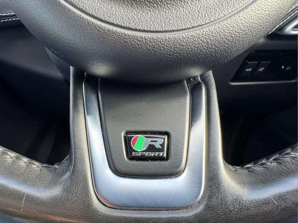 Used Jaguar F-Pace 2018 for sale - 76670642: Photo 37