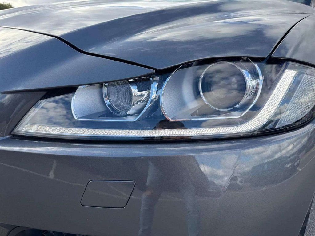 Used Jaguar F-Pace 2018 for sale - 76670642: Photo 45