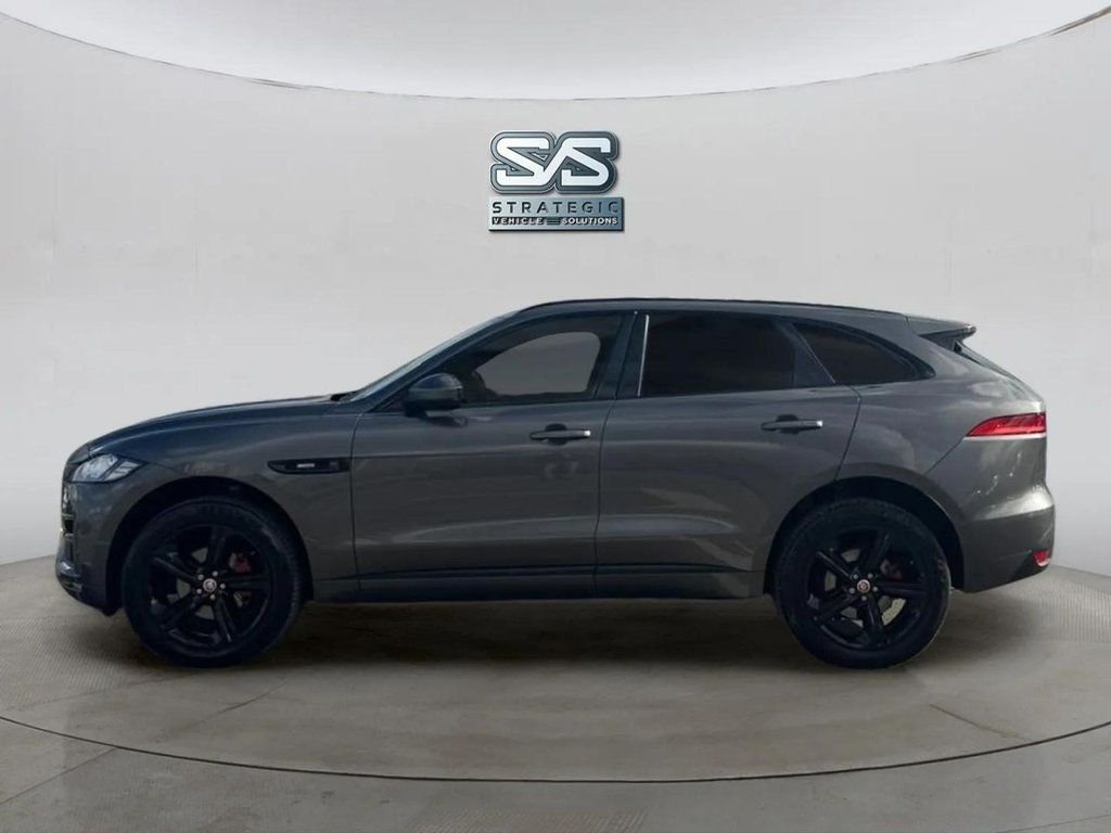 Used Jaguar F-Pace 2018 for sale - 76670642: Photo 9