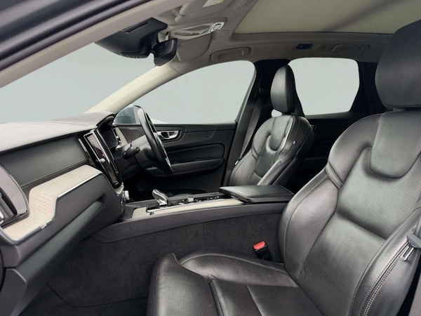 Used Volvo XC60 2021 for sale - 76267151: Photo 14