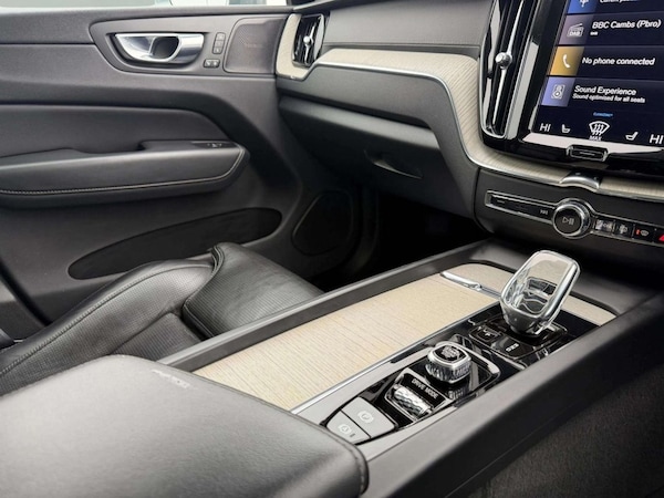 Used Volvo XC60 2021 for sale - 76267151: Photo 24