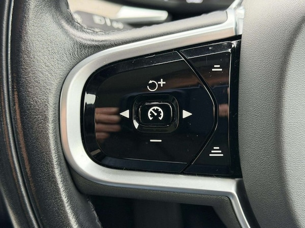 Used Volvo XC60 2021 for sale - 76267151: Photo 29