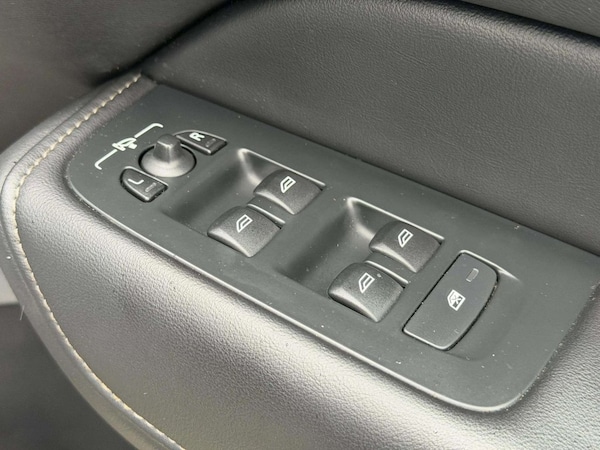 Used Volvo XC60 2021 for sale - 76267151: Photo 47