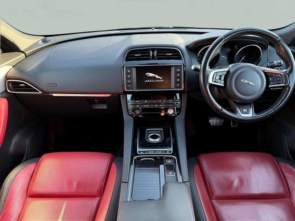 Used Jaguar F-Pace 2017 for sale - 77288114: Photo 12