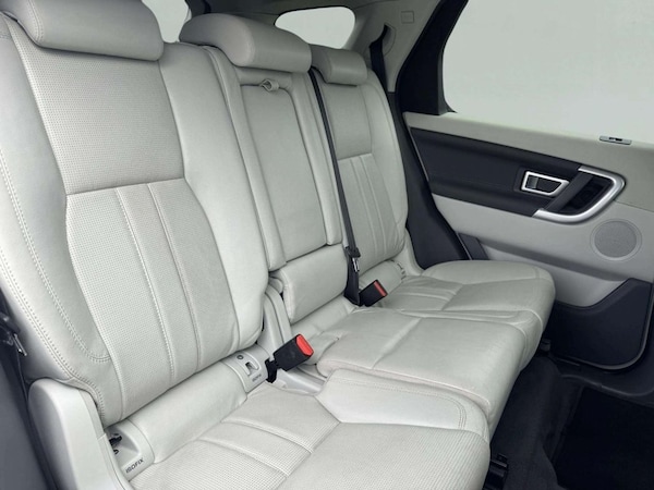 Used Land Rover Discovery Sport 2015 for sale - 75642666: Photo 23