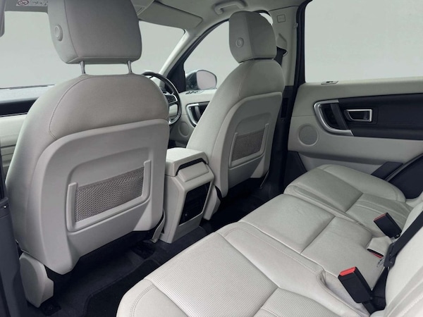 Used Land Rover Discovery Sport 2015 for sale - 75642666: Photo 26