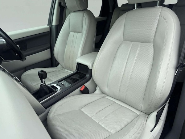 Used Land Rover Discovery Sport 2015 for sale - 75642666: Photo 32
