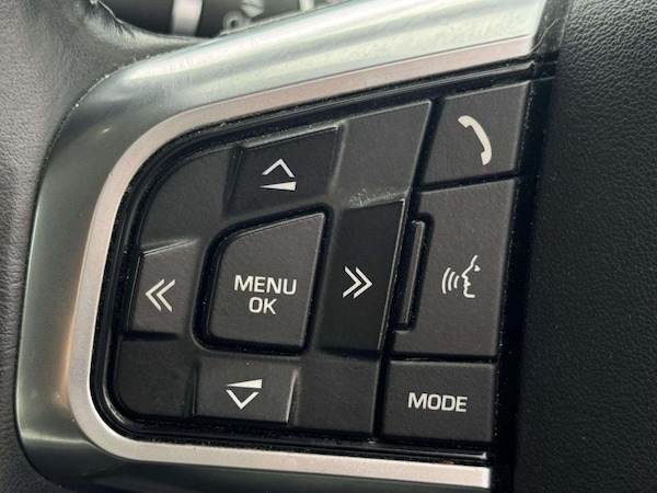 Used Land Rover Discovery Sport 2015 for sale - 75642666: Photo 37