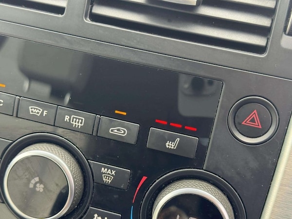 Used Land Rover Discovery Sport 2015 for sale - 75642666: Photo 46