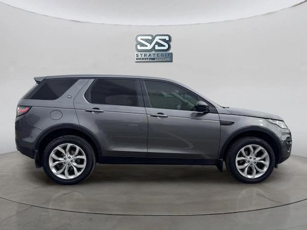 Used Land Rover Discovery Sport 2015 for sale - 75642666: Photo 5