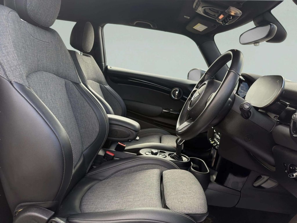 Used MINI Hatch 2022 for sale - 78124575: Photo 24