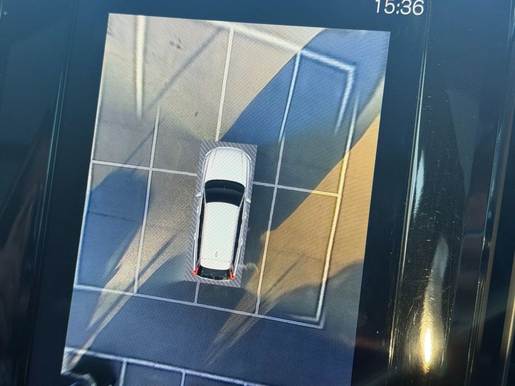 Used Volvo V90 Cross Country 2017 for sale - 76376316: Photo 40