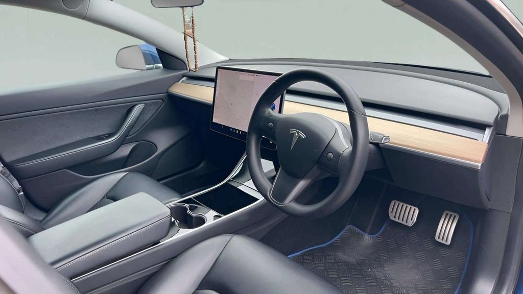 Used Tesla Model 3 2019 for sale - 76333883: Photo 3