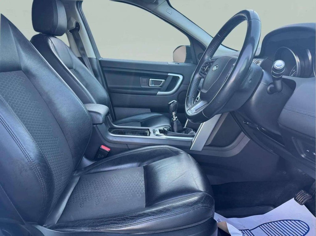 Used Land Rover Discovery Sport 2017 for sale - 76867872: Photo 10