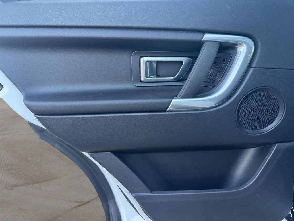 Used Land Rover Discovery Sport 2017 for sale - 76867872: Photo 34