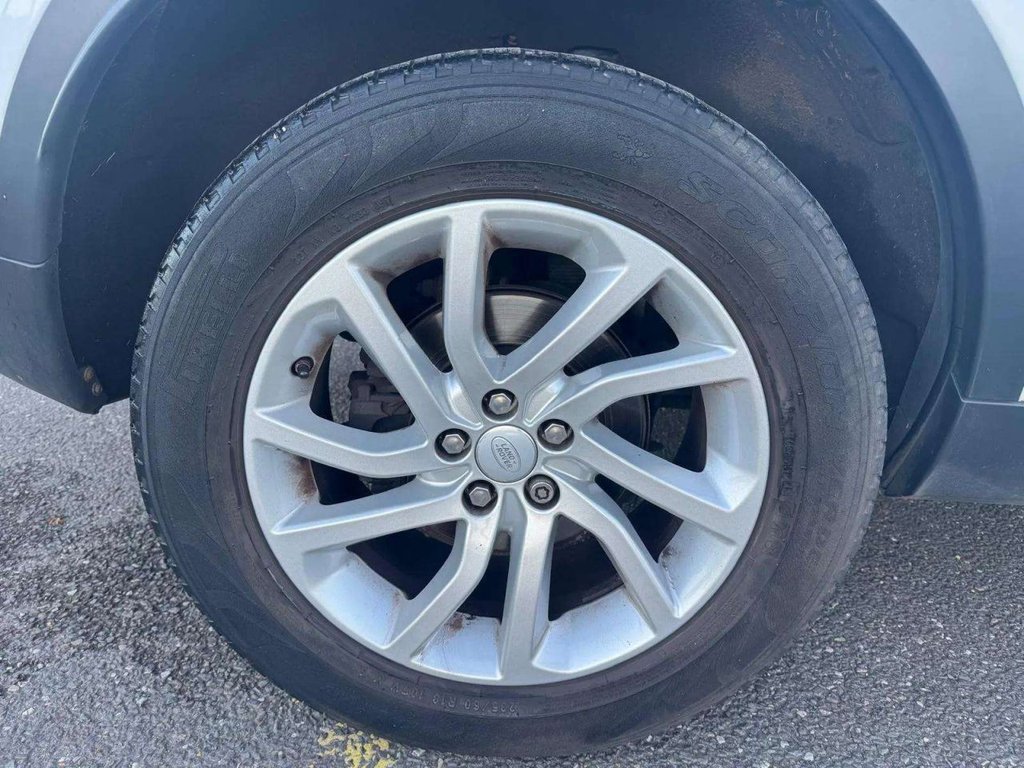 Used Land Rover Discovery Sport 2017 for sale - 76867872: Photo 41