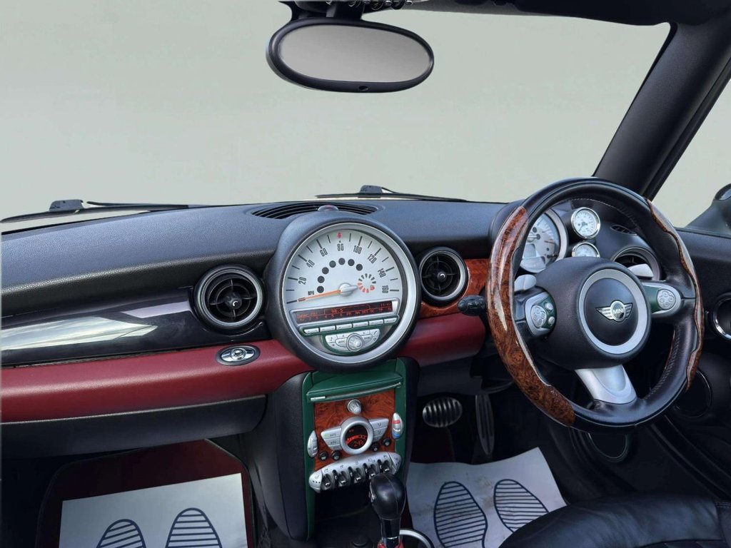 Used MINI Convertible 2009 for sale - 77667053: Photo 14