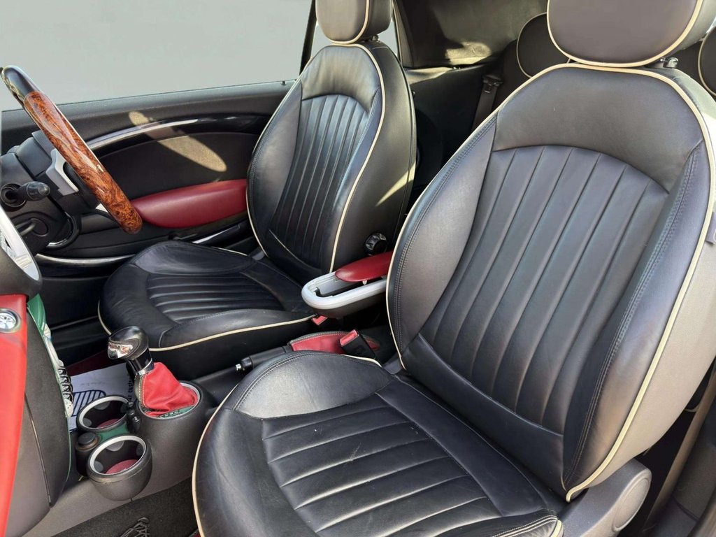 Used MINI Convertible 2009 for sale - 77667053: Photo 25
