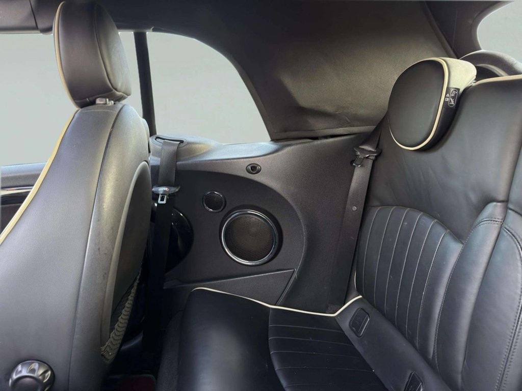Used MINI Convertible 2009 for sale - 77667053: Photo 27
