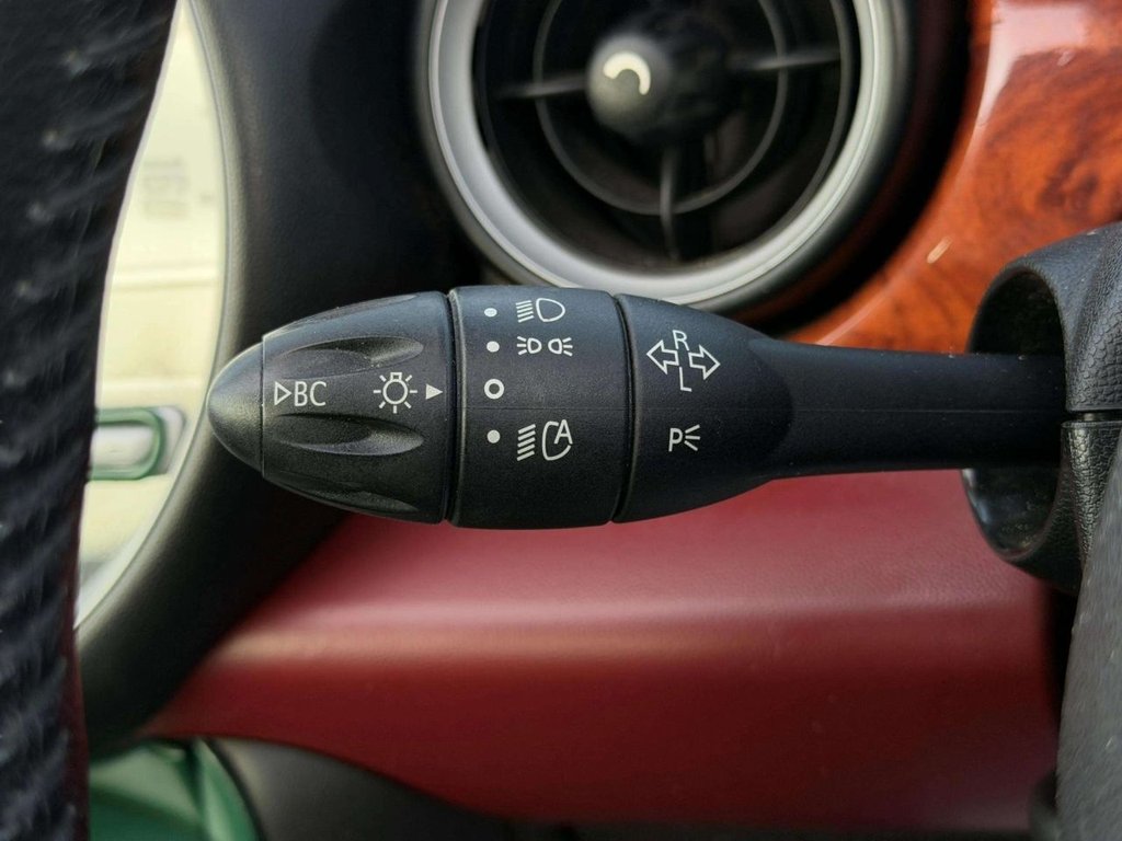 Used MINI Convertible 2009 for sale - 77667053: Photo 34