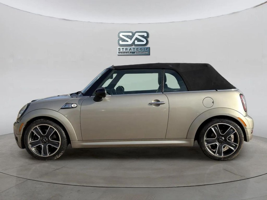 Used MINI Convertible 2009 for sale - 77667053: Photo 7