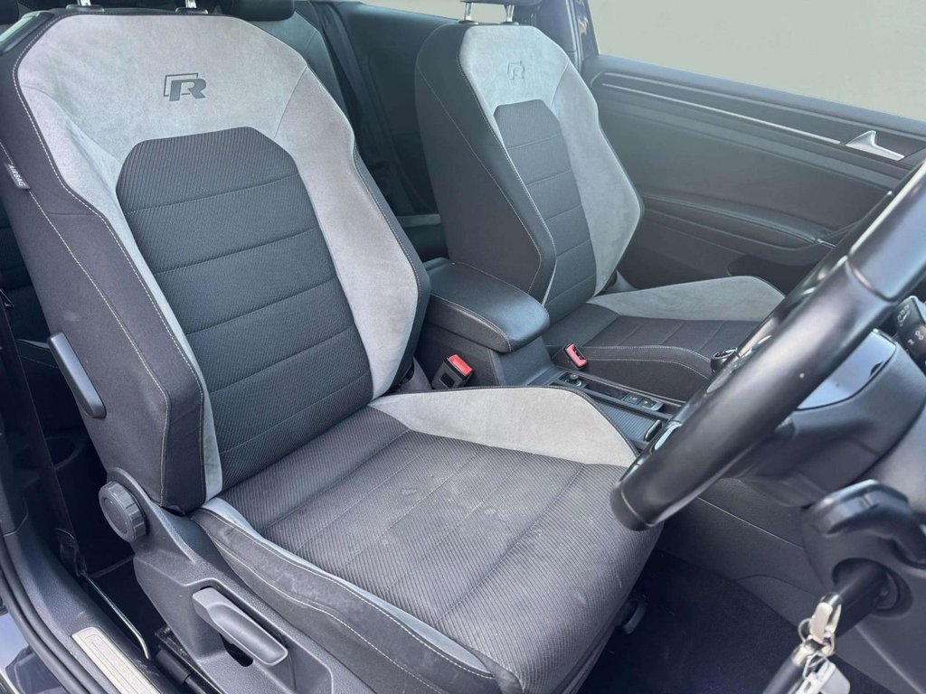 Used Volkswagen Golf 2016 for sale - 77764981: Photo 12